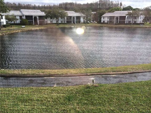 2nd image of 1151 Pine Ridge Cir W APT G2