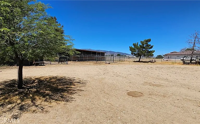 11010 Valle Vista Rd — Photo 17