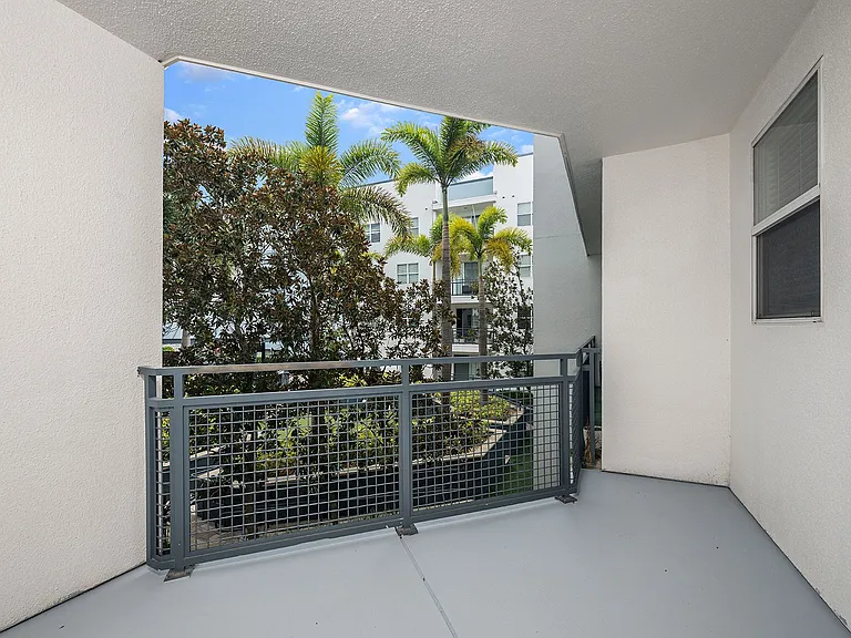 Mosaic Westshore Apartments — Photo 14