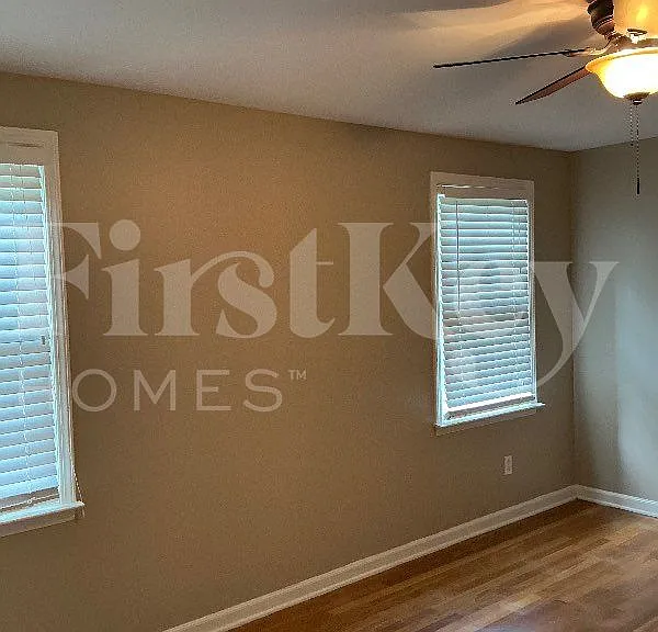 5482 Timmons Ave — Photo 6