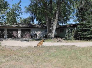 115 3rd St SW, Parshall, ND 58770