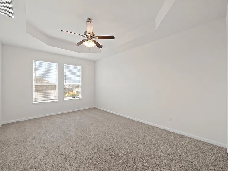 13305 Moncloa Dr — Photo 16