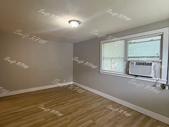 2nd image of 620 N 5th St #10642559