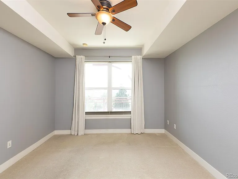 2240 N Clay St #505 — Photo 14