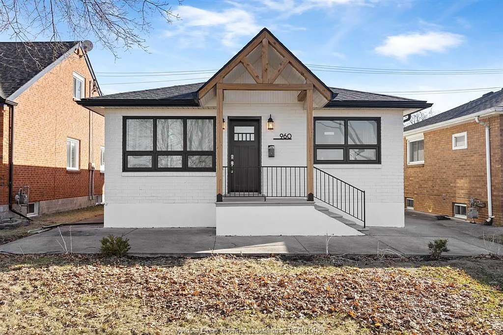 Building Photo - 960 Janette Ave