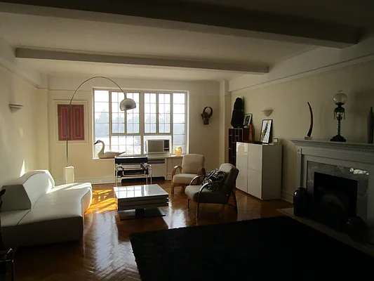 Rented by Rita S Citrin, LREB | media 61