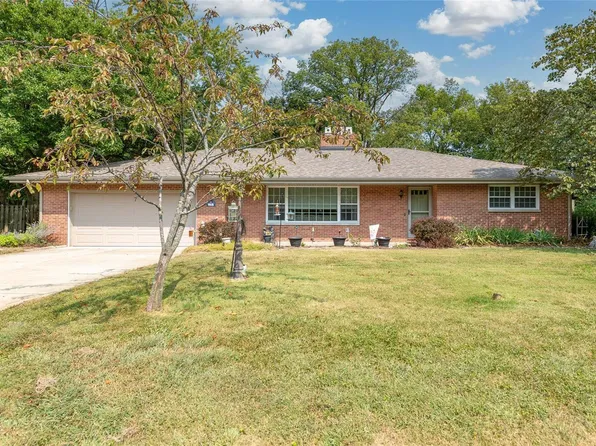 7 Lou Juan Dr, Glen Carbon, IL 62034