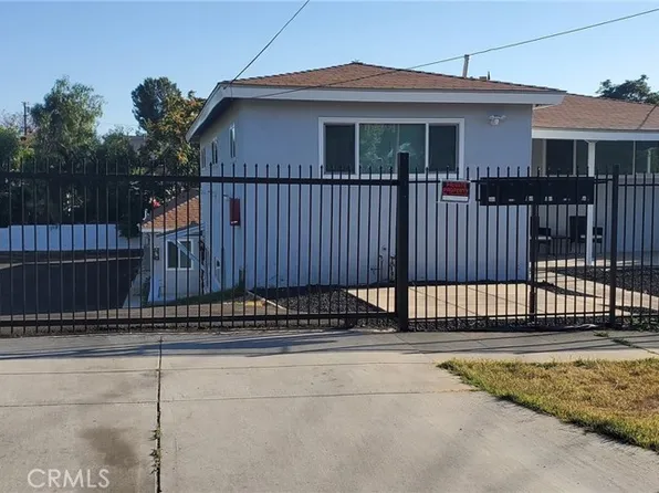 2806 10th St, Riverside, CA 92507