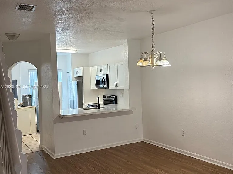 8835 S Isles Cir #0 — Photo 14