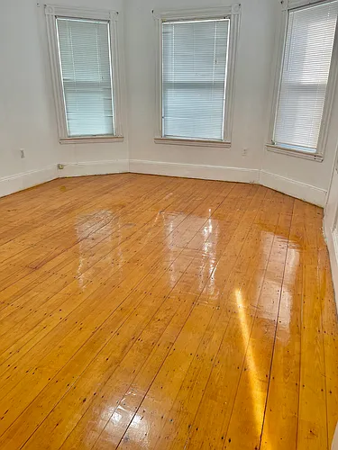 52 Calumet St #2 Photo 1