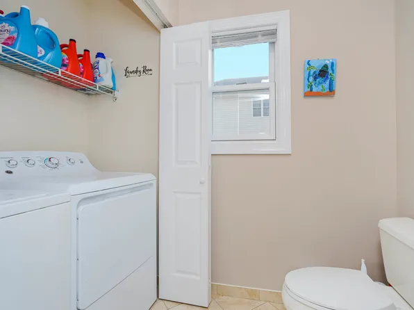 151a Waterbury Avenue image 19 of 33