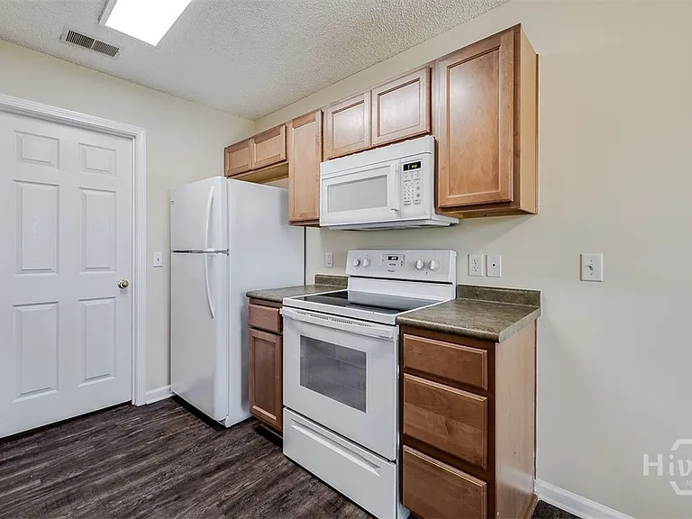 404 Pine Top Rd — Photo 11