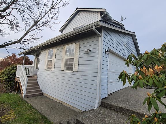 2nd image of 8329 77th Ave NE