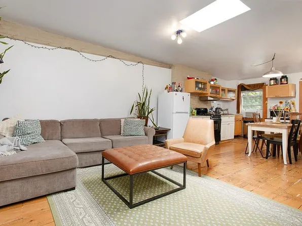 362 West 30th Street image 2 of 7