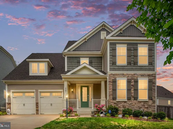 547 Apricot St, Stafford, VA 22554