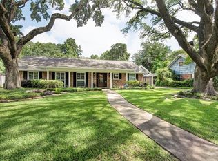 5226 Piping Rock Ln, Houston, TX 77056