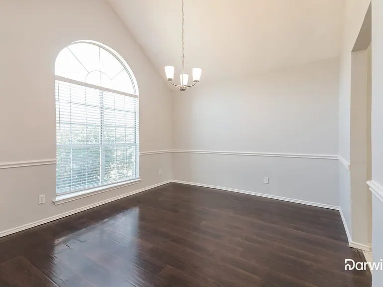 728 Sea Shell Dr — Photo 8