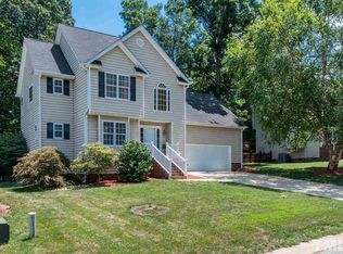 204 Hidden Farm Ln, Holly Springs, NC 27540
