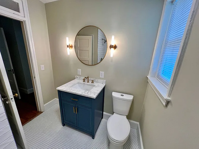 614 Capitol Pl — Photo 10