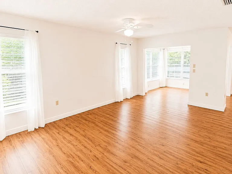 1624 Whitehead Dr #320 — Photo 11