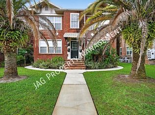 2892 College St APT 3, Jacksonville, FL 32205