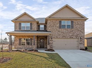 Revere 2 Saddle St, New Market, AL 35761