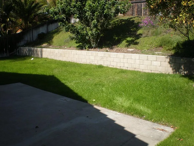 2183 Fowler Dr — Photo 10
