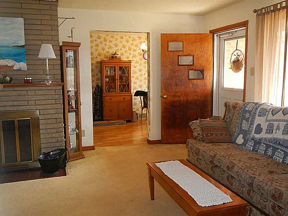 5th image of 1716 Walnut Dr