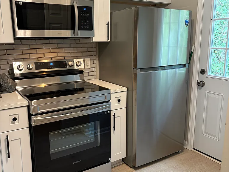 4242 Kaplan Dr — Photo 10