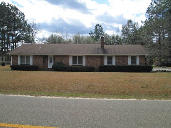2nd image of 20043 NE Hentz Ave