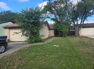 11827 Country Springs St, San Antonio, TX 78249