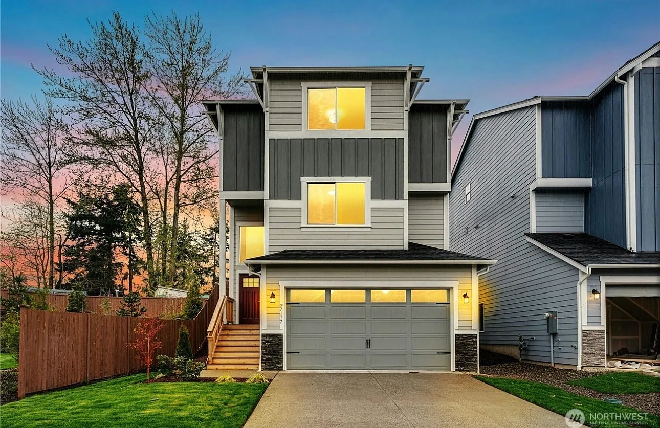 4 bed, 2100 sqft, $3,800 — Photo 1