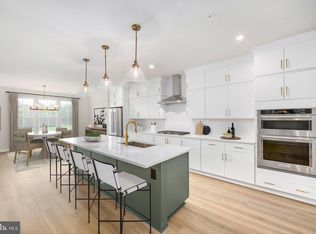 22141 Midmoore Dr, Ashburn, VA