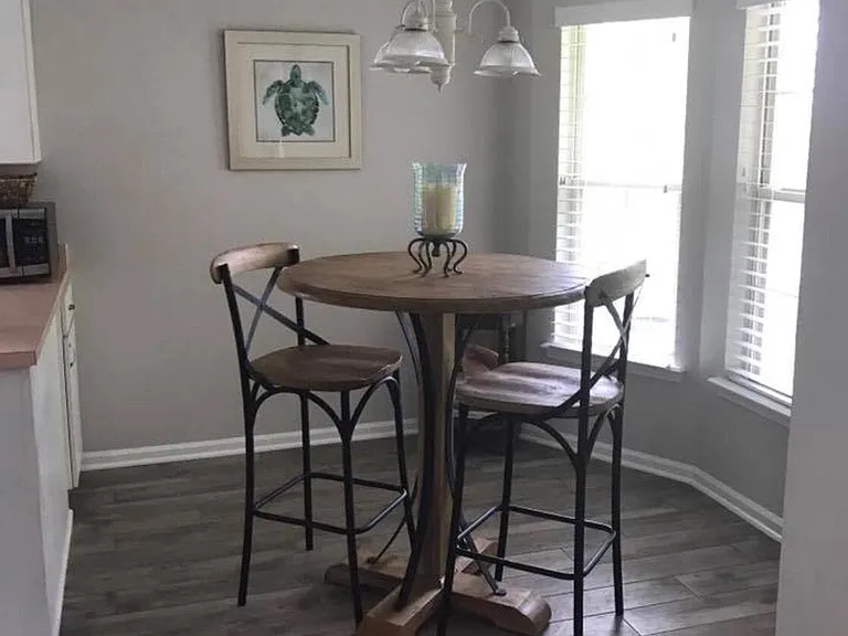 Breakfast Nook