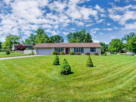 3rd image of 9715 Stonerock Ct