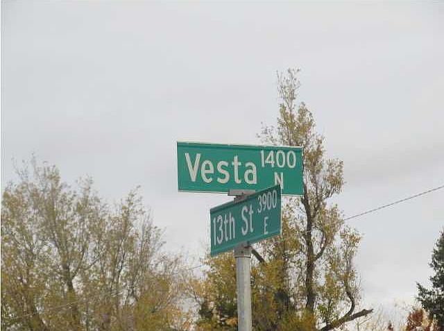 1st image of 3904 Vesta Dr