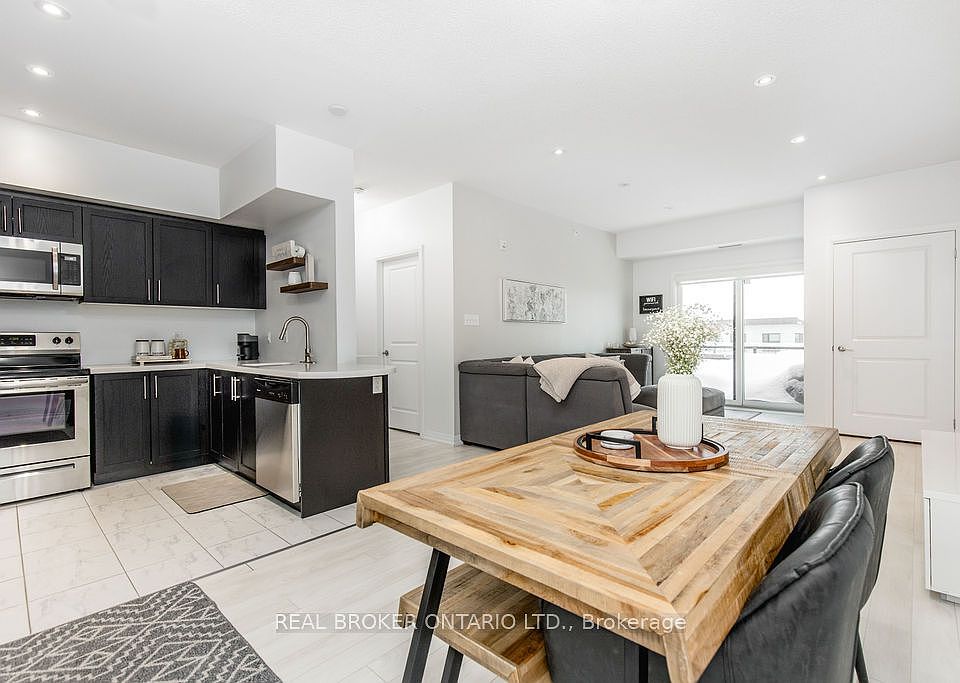 1st image of 304 Essa Rd #609