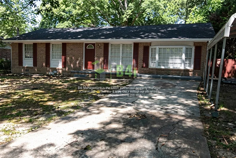 6967 Dell Ct