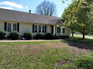 2102 Kyle Ct SE, Conover, NC 28613