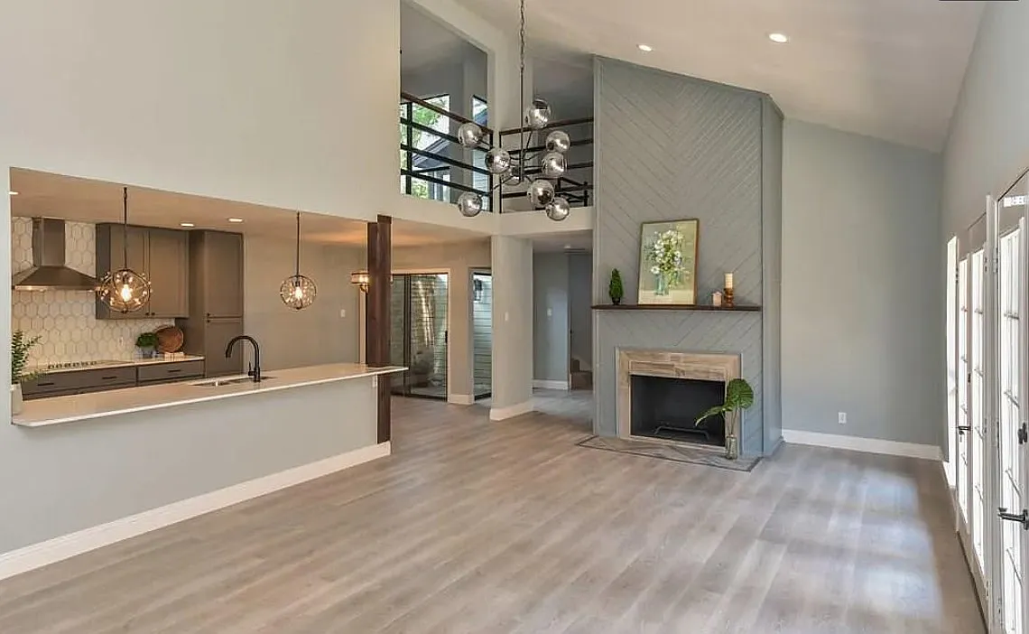 3 bed, 2.5 bath, 2264 sqft, $3,000 — Photo 4