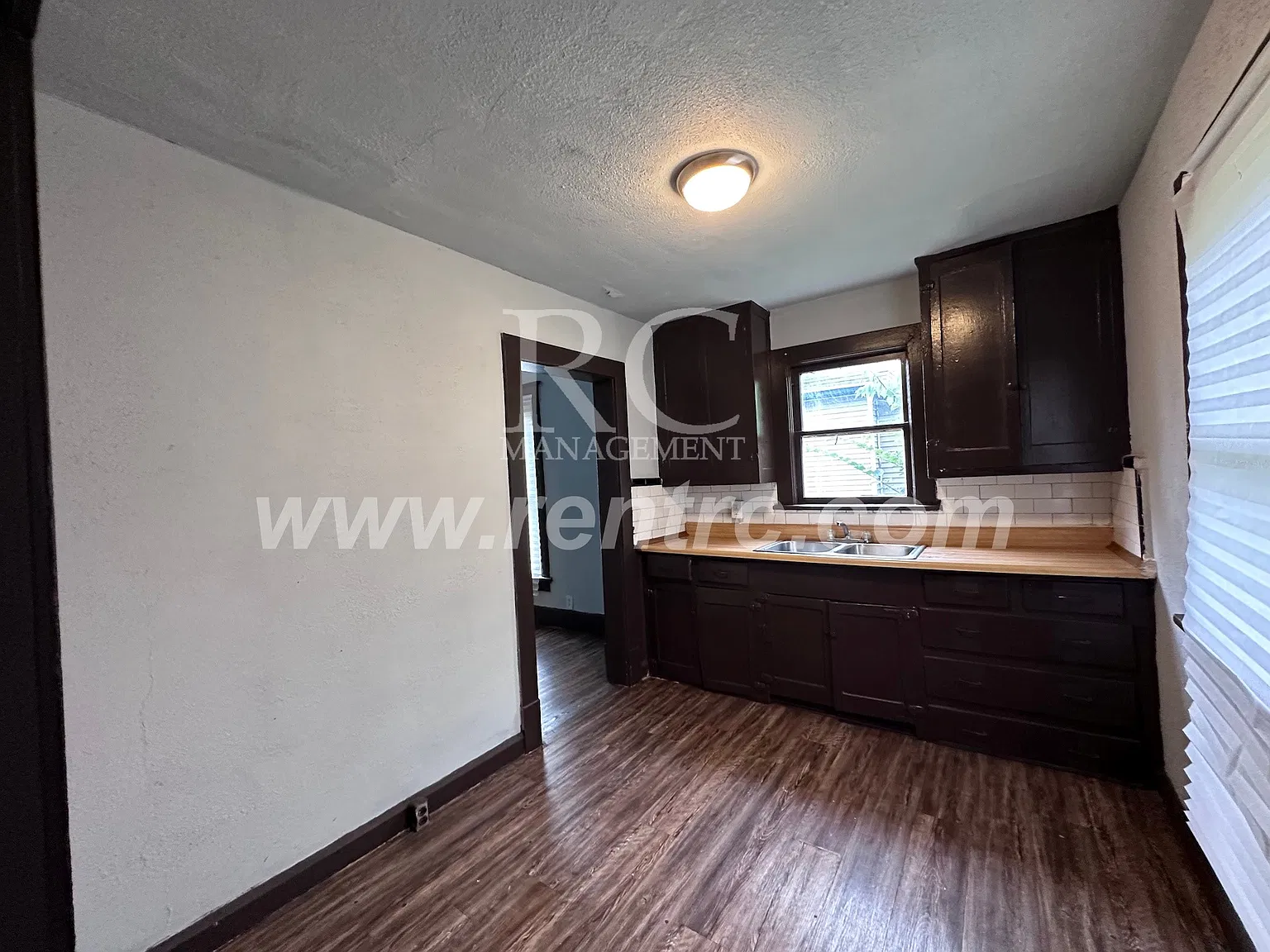 2 bed, 1000 sqft, $750 — Photo 3