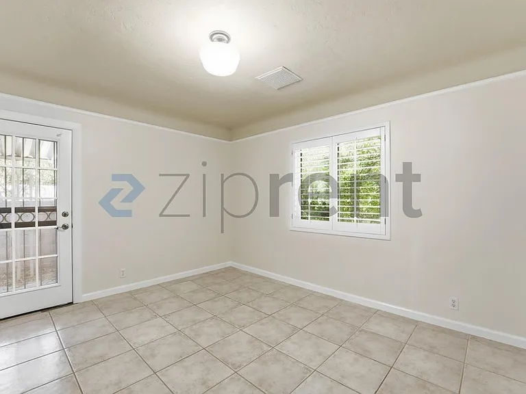78 W Cambridge Ave — Photo 23