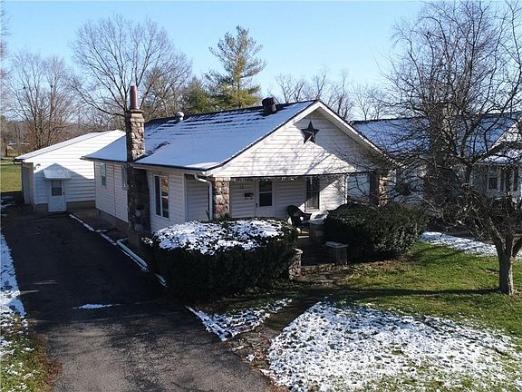 4th image of 12 Kemp Ave