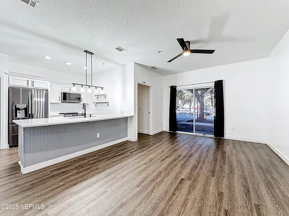 3690 KIRKPATRICK Circle #7-3, Jacksonville, FL 32210