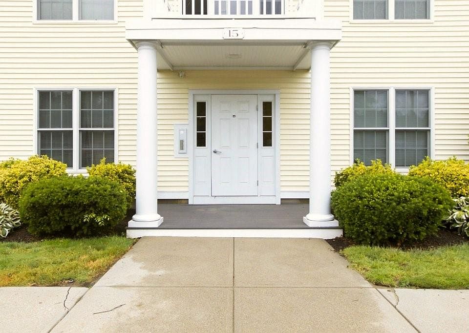 1st image of 15 Saw Mill Dr #306