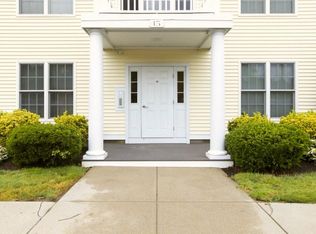 15 Saw Mill Dr #306, North Kingstown, RI 02852