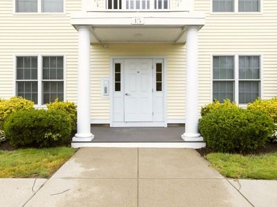 15 Saw Mill Dr #306, North Kingstown, RI, 02852