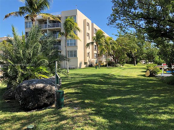 5th image of 88500 Overseas Hwy APT 226