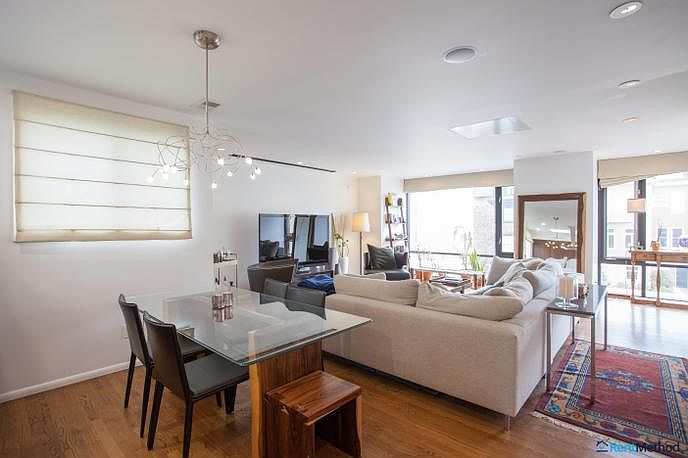 Open Living/Dining Area