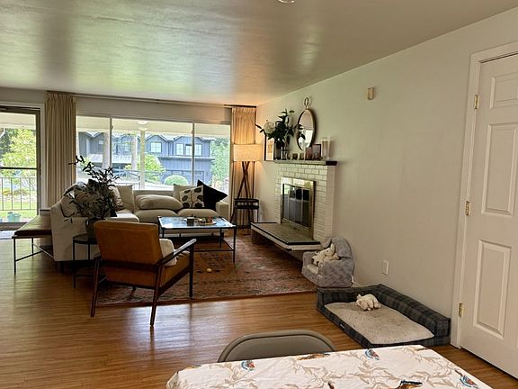 4th image of 6850 122nd Ave NE
